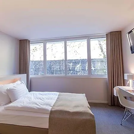 Lavaux Hotel Cully